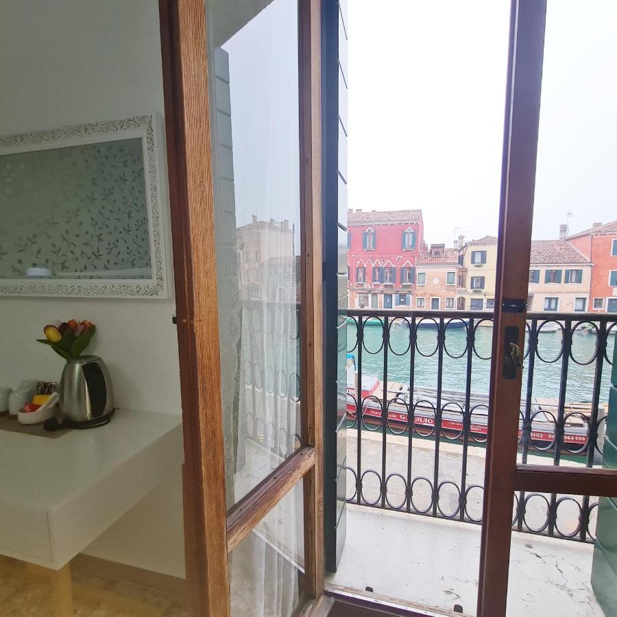 Venezia Canal View Exteriör bild